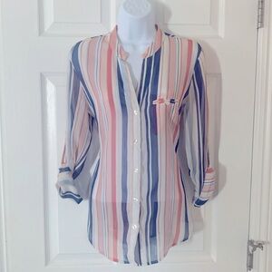 Beautiful Kut FromThe Kloth Sheer Roll Up Sleeve Blouse.